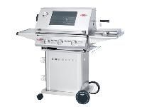   BeefEater Signature S3000s 3 burner