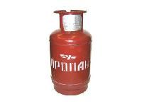 ������ ������� 27 �.